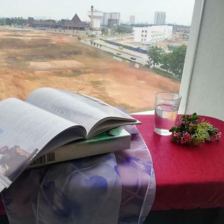 The Raffles Suites ยะโฮร์บาห์รู ภายนอก รูปภาพ