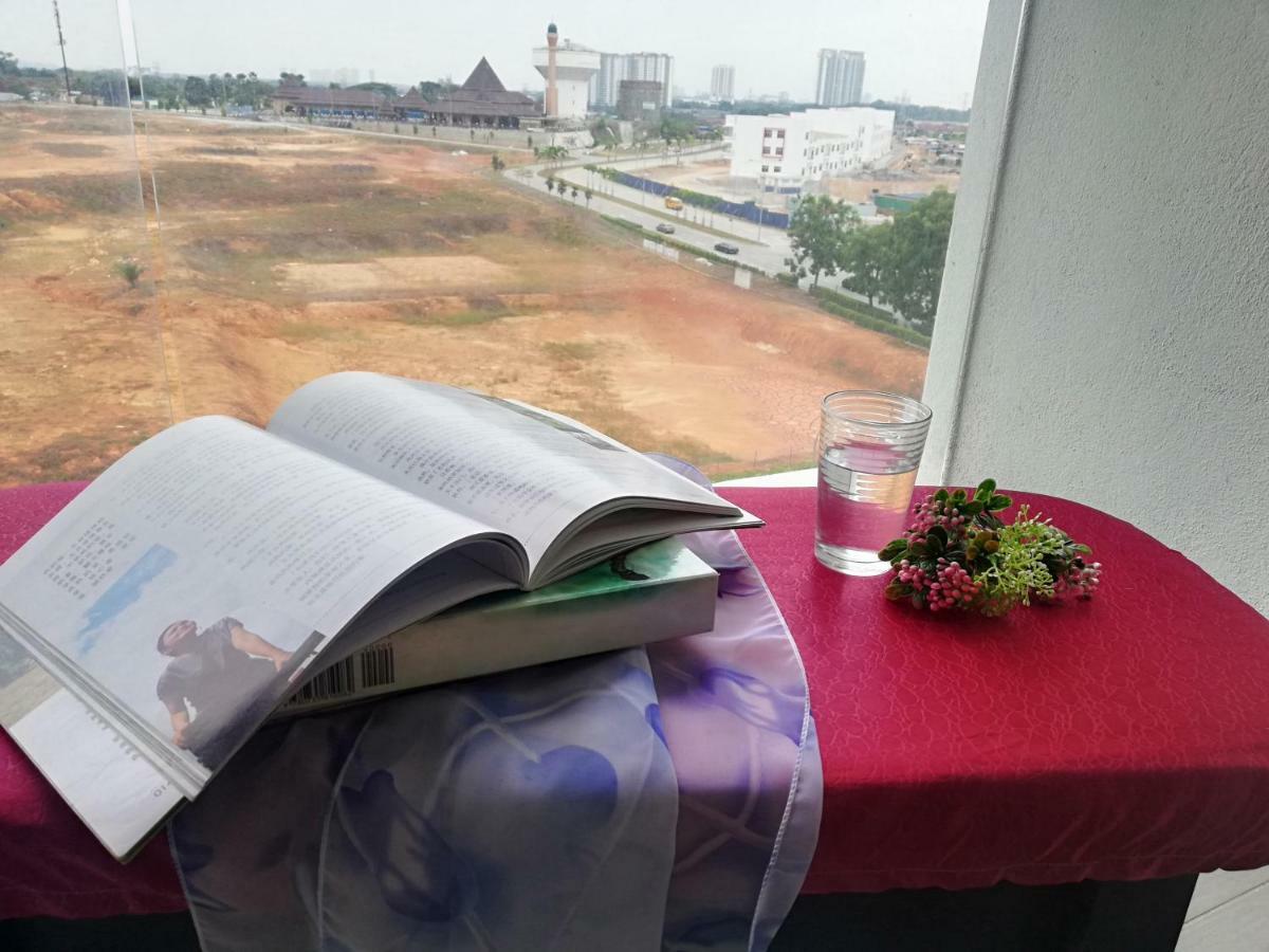The Raffles Suites ยะโฮร์บาห์รู ภายนอก รูปภาพ